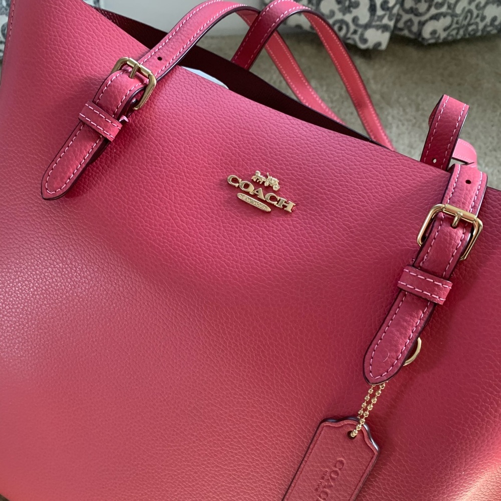 ⭐️ Brand New ⭐️ Coach Mollie